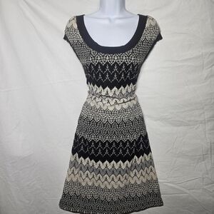 Vintage y2k grey black aztec knit short dress